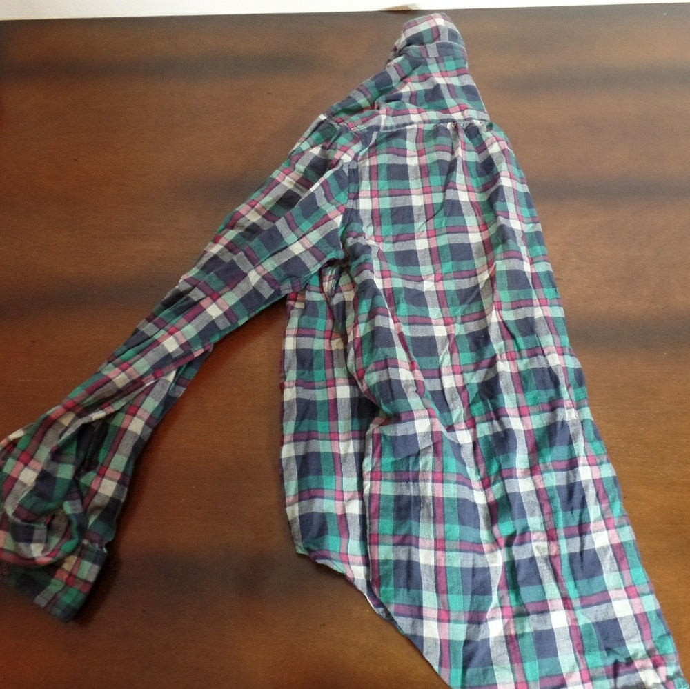 Tops" - Picture 2 of 3